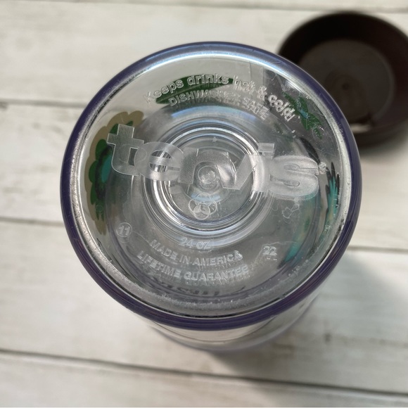 Tervis 24oz Tumbler with Fiesta Ware Florals Design - Picture 6 of 6